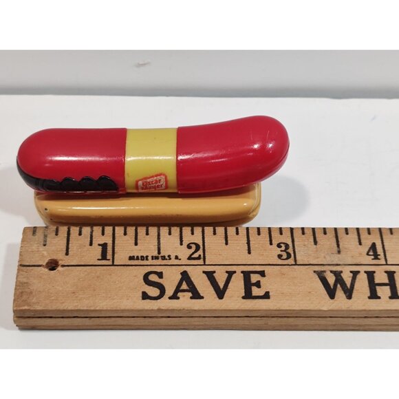 Vntg Oscar Mayer Wienermobile Hot Dog Hot Wheels Toy Car 1993 Malaysia - Picture 7 of 12